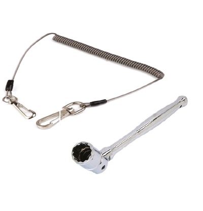 How to choose, tether and anchor tool lanyards - LINQ Height Safety